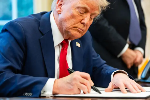 Trump Administration Previews New Investment Restrictions trump-administration-previews-new-investment-restrictions.webp