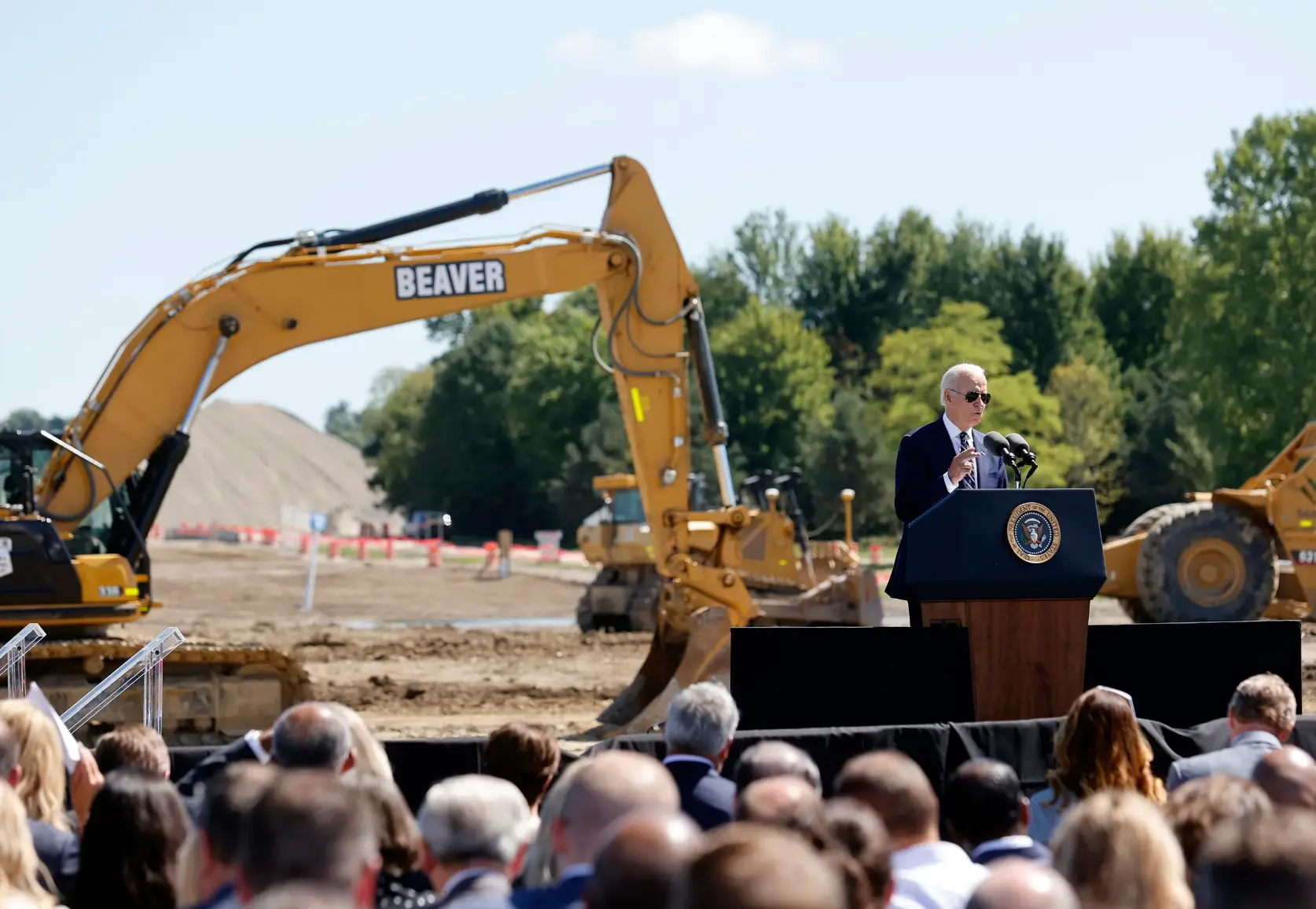 Biden Administration's Funding Boosts Green Tech Startups biden-administrations-funding-boosts-green-tech-startups.webp